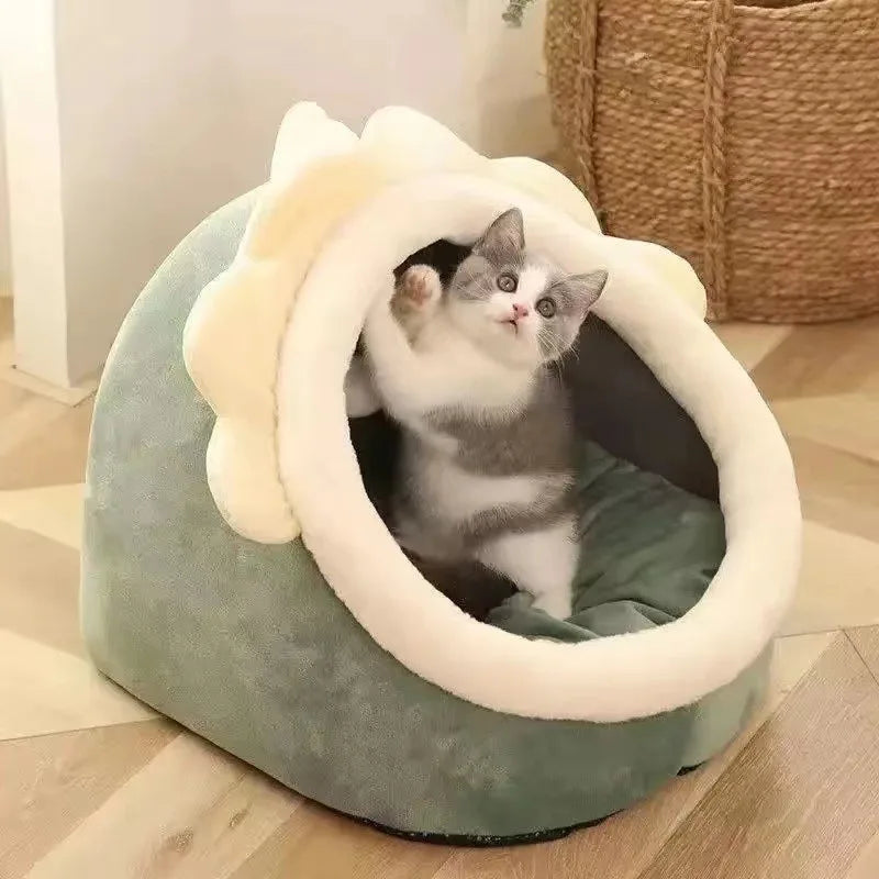 Cozy Cat Nest House – Enclosed Hideaway Bed for Comfort & Warmth