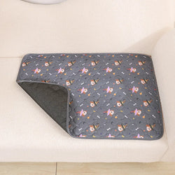 Reusable Waterproof Dog Pee Pad – Washable, Non-Slip & Eco-Friendly