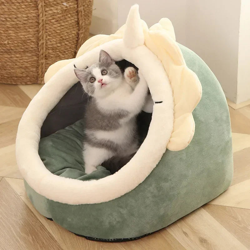 Cozy Cat Nest House – Enclosed Hideaway Bed for Comfort & Warmth